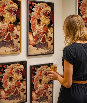 Personnage dynamique avec dragon et lanternes dans une œuvre d'art animée et vibrante