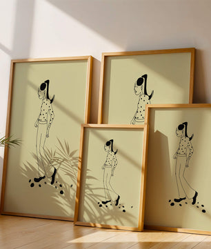 Illustration d'une personne marchant en chemise à pois avec une queue de cheval