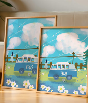 Ilustración escénica con autobús azul y prado en flor
