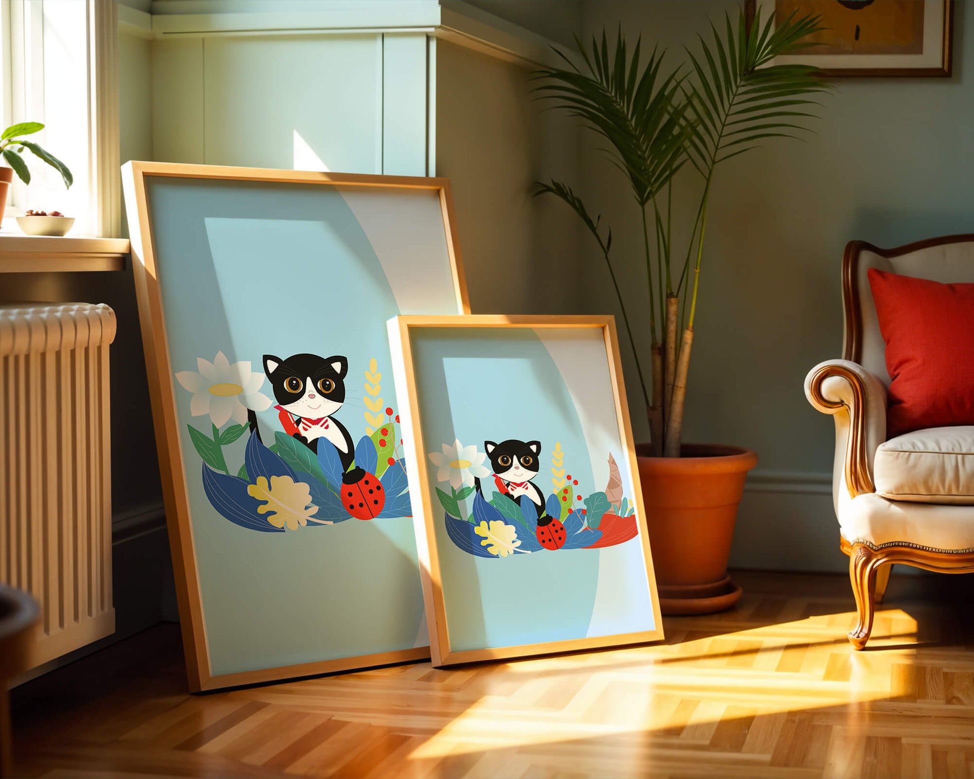 Ilustración de un gato con mariquita y flores sobre fondo azul claro