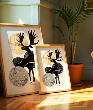 Zeitgenössische Elch-Silhouette-Kunst mit goldenen Akzenten und Marmorstruktur