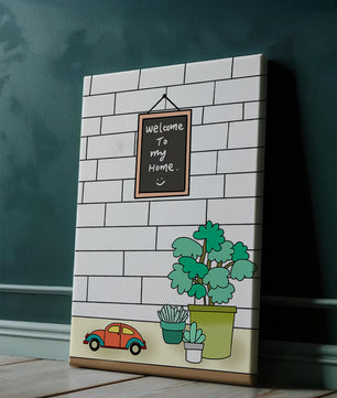 Kreidetafel-Schild mit Topfpflanzen und Spielzeugauto auf Ziegelmauer-Hintergrund