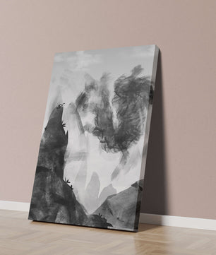 Paisaje monocromático con montañas y nubes abstractas