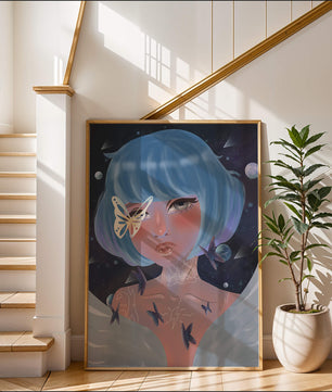 Portrait surréaliste d'une figure mystique aux cheveux bleus et aux papillons