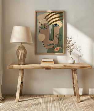 Retrato abstracto con formas geométricas y tonos terrosos