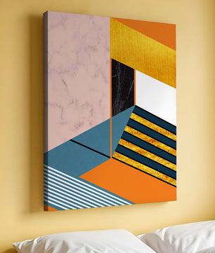 Abstraktes geometrisches Design mit Marmor- und Goldtexturen