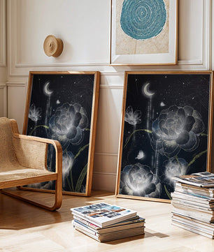 Fleur nocturne avec floraisons au clair de lune et papillon illuminé