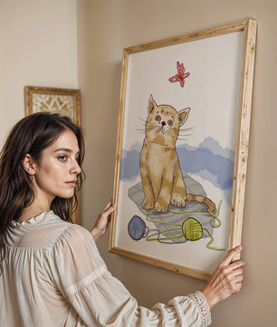 Adorable Kitten Playing with Yarn and Watching Butterfly - Mi tienda