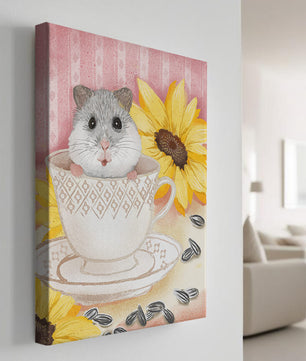 Hámster adorable en una taza de té con girasoles y semillas