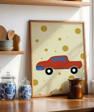 Ilustración abstracta de un coche rojo con círculos dorados sobre un fondo beige