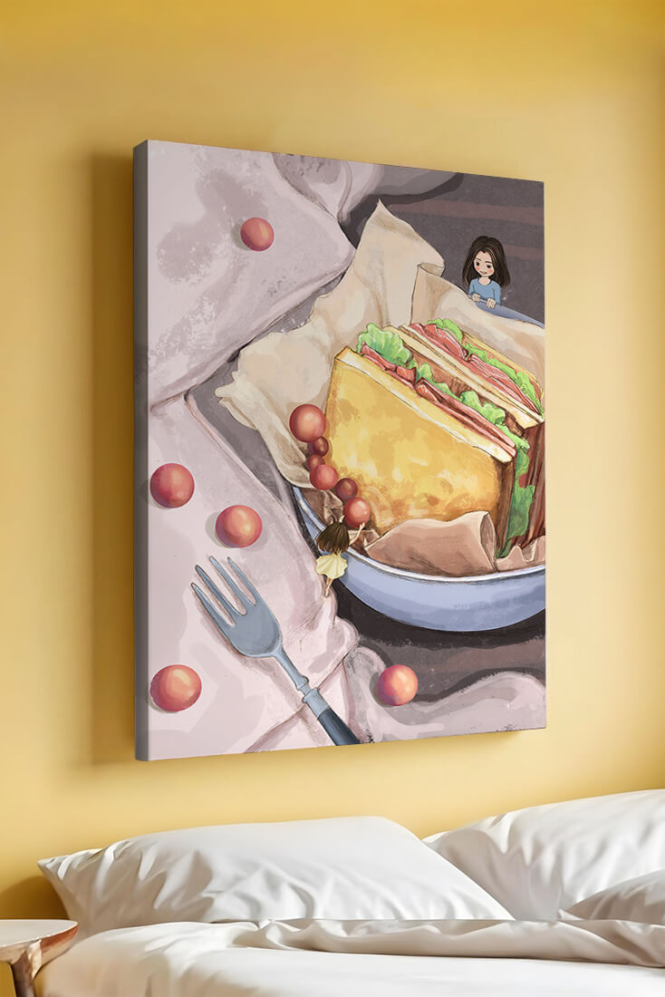 Niñas miniatura caprichosas cerca de un sándwich con tomates y tenedor
