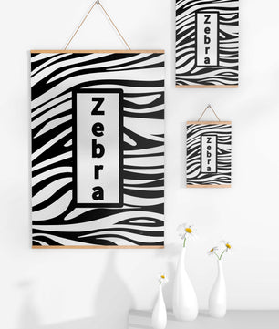 Diseño elegante de impresión de cebra con acento de texto en negrita