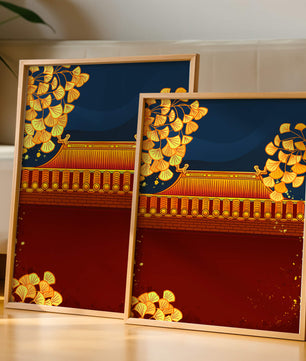 Traditionelles asiatisches Dach mit goldenem Laub auf dunklem Abendhimmel
