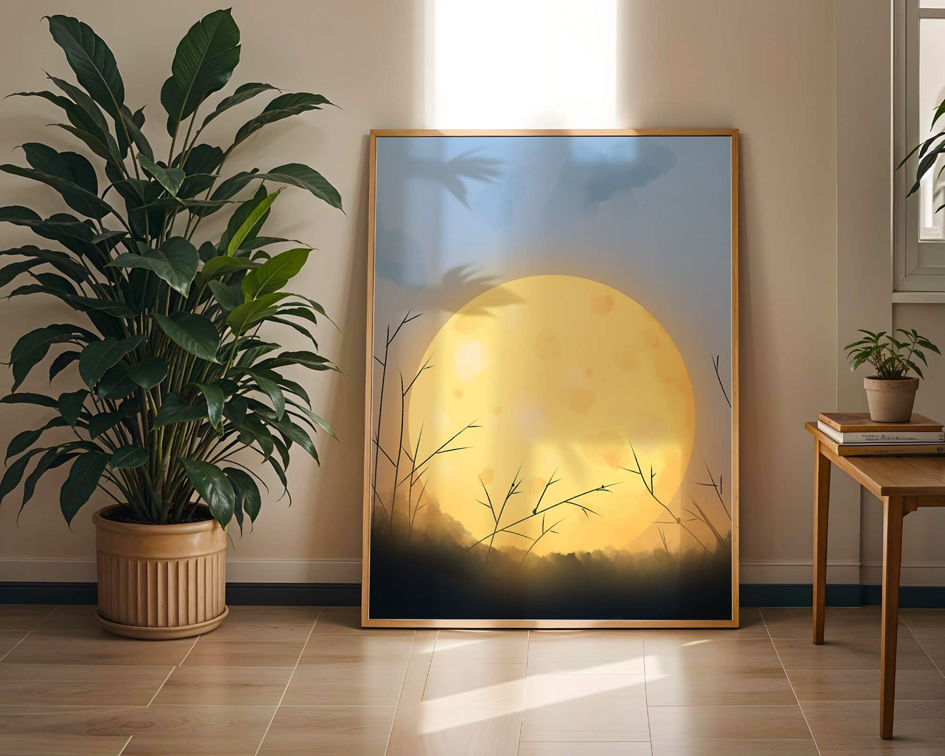 Paisaje sereno de una luna llena brillante contra un cielo crepuscular con hierba en silueta