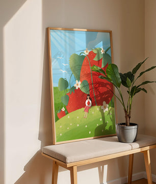 Paysage serein avec d'énormes fraises et une femme dans une prairie en fleurs