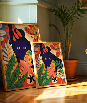 Ilustración abstracta colorida con un gato y patrones florales