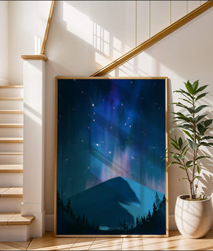 Paisaje montañoso sereno con auroras boreales y bosque oscuro