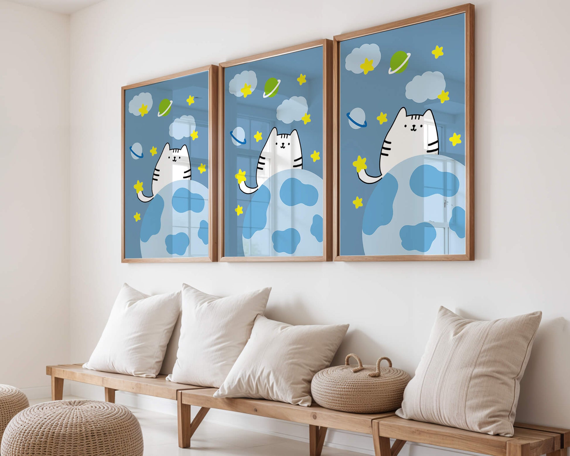 Ilustración encantadora de un gatito en una escena espacial caprichosa con nubes y estrellas