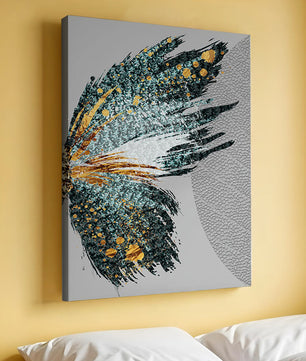 Ala de mariposa abstracta con detalles turquesa y dorados