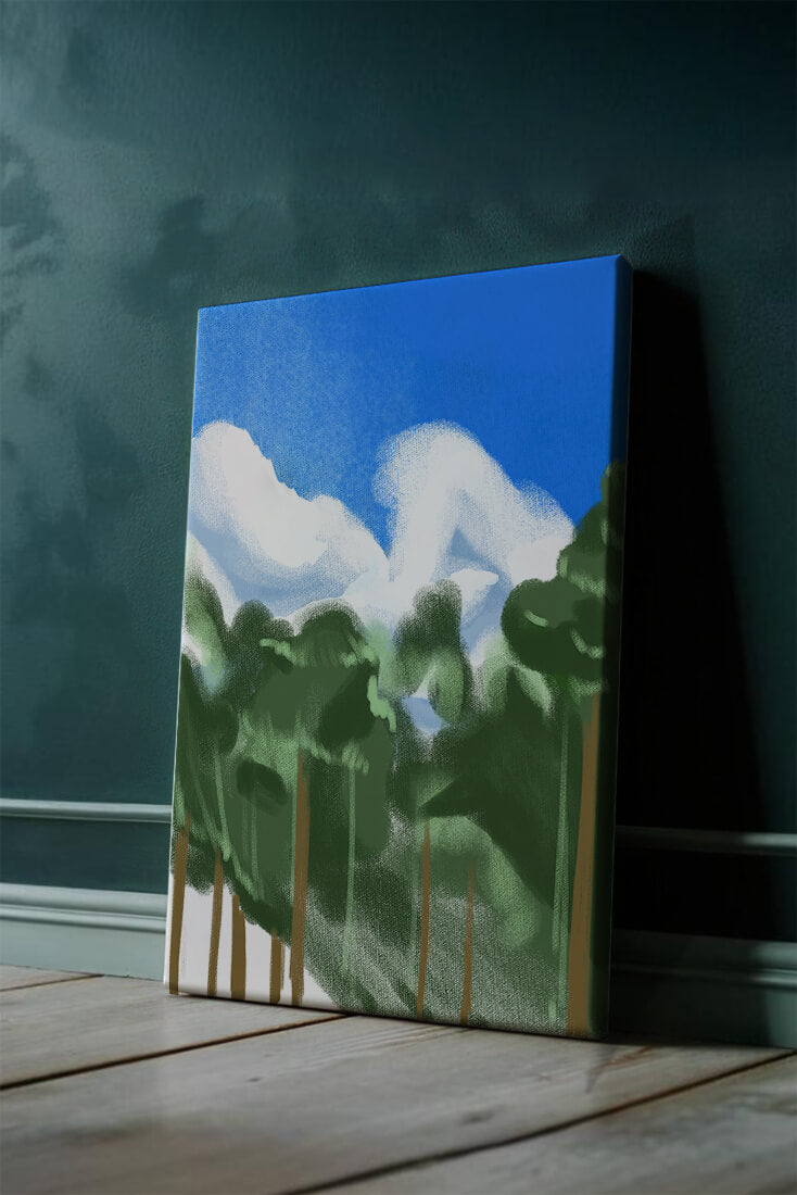 Malerische Waldlandschaft mit blauem Himmel und flauschigen Wolken