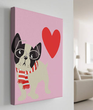 Ilustración juguetona de un bulldog francés con gafas y bufanda sobre fondo rosa con corazón