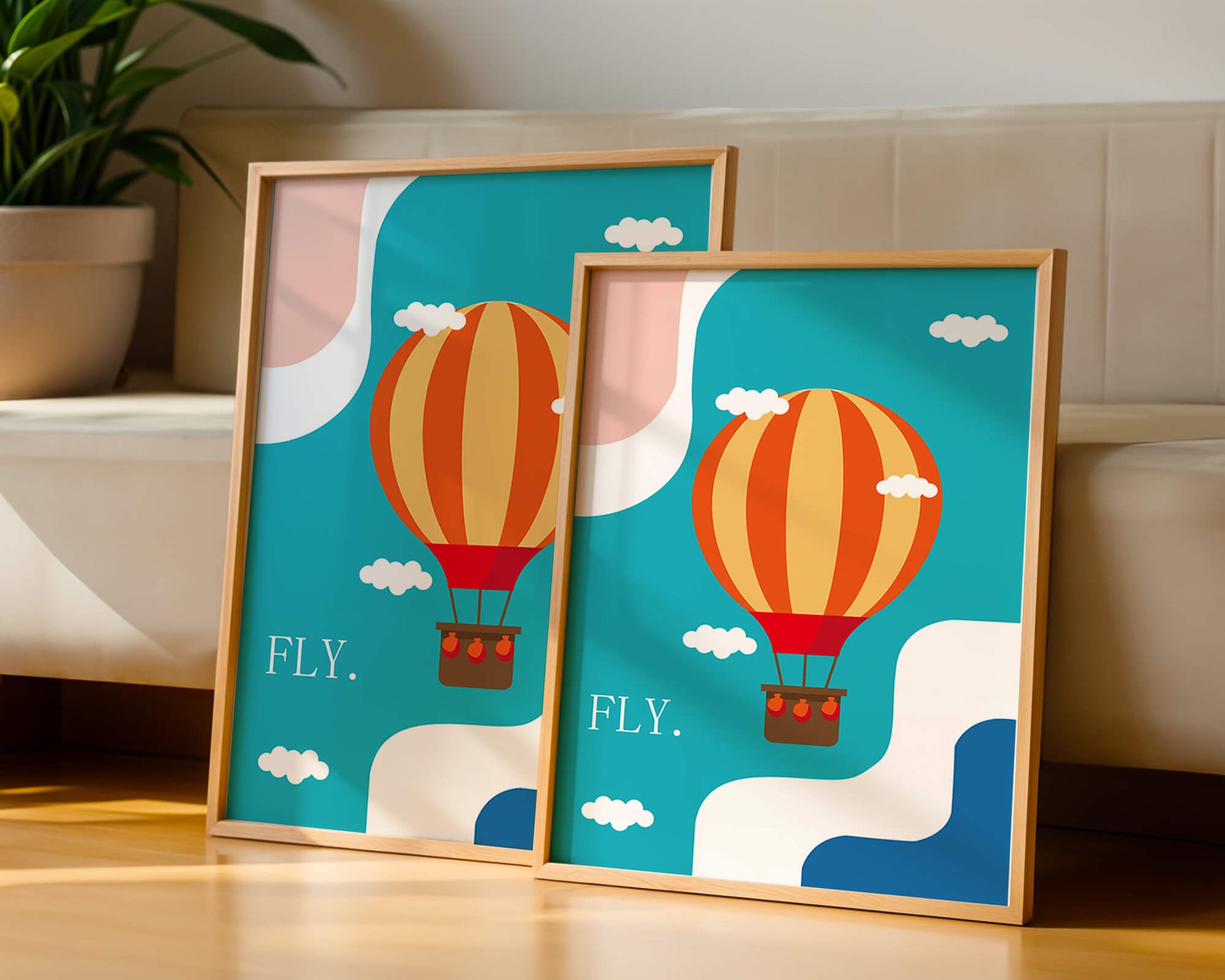 Bunte Heißluftballon-Illustration mit Wolken und abstrakten Formen