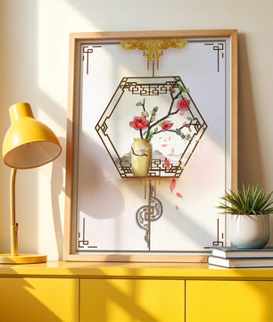 Design floral élégant avec vase et accents dorés