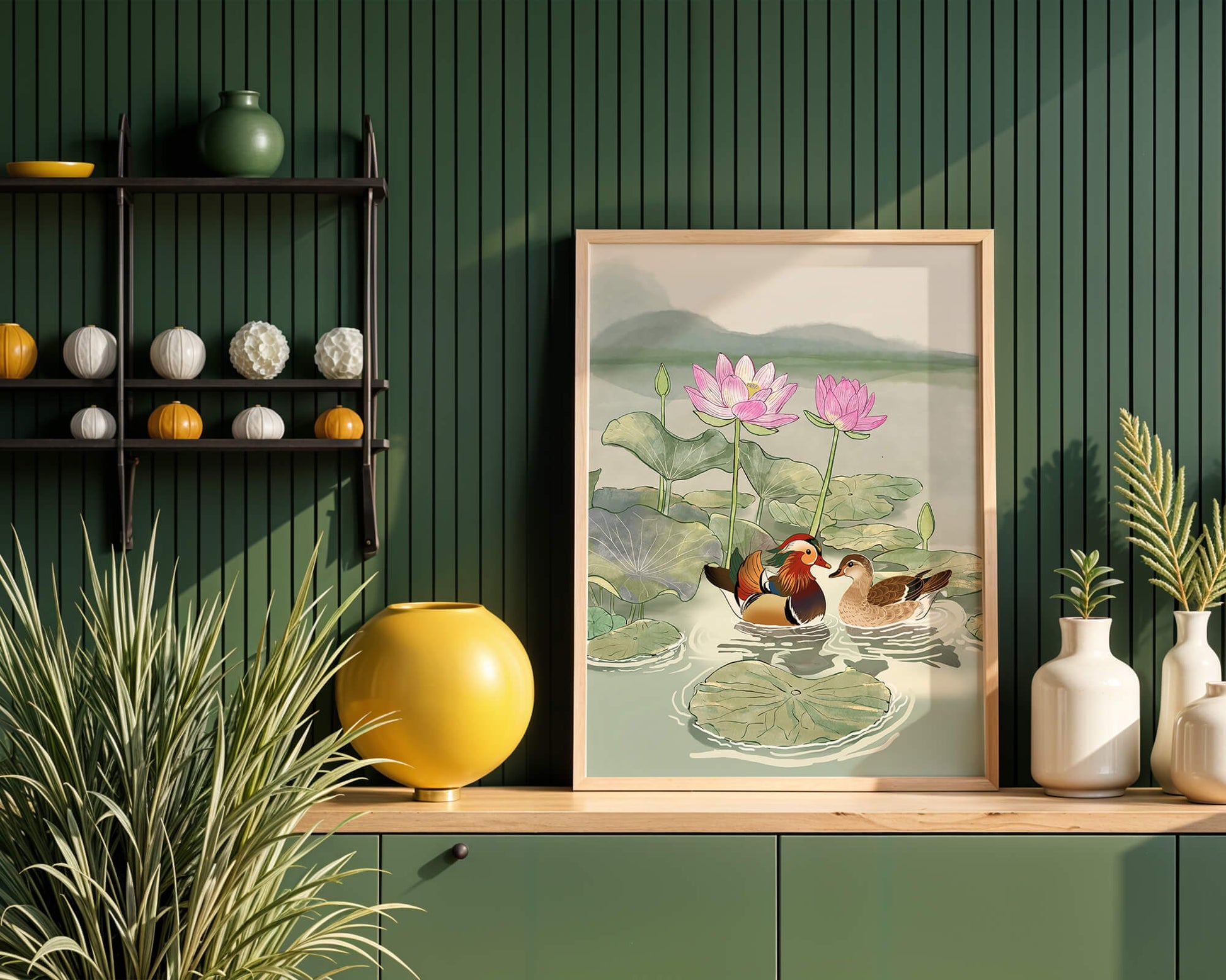 Patos mandarines y flores de loto en un estanque tranquilo