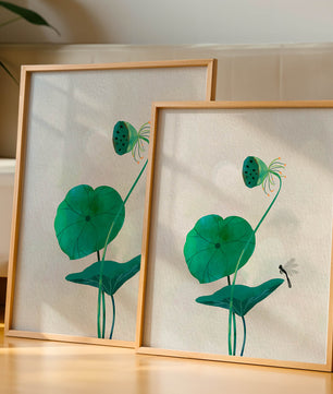 Lotus Flower and Dragonfly with Watercolor Effect - Mi tienda