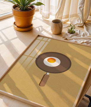 Fried Egg in a Pan on a Light Brown Background - Mi tienda