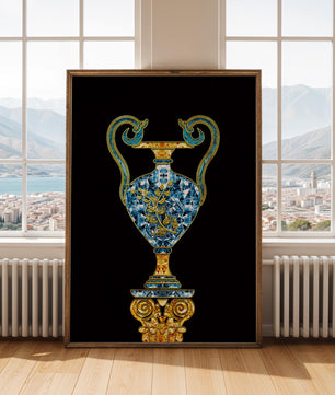 Jarrón elegante incrustado de joyas con acentos dorados y azules sobre fondo negro