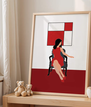 Mujer abstracta en vestido rojo sentada en una silla con arte geométrico en la pared