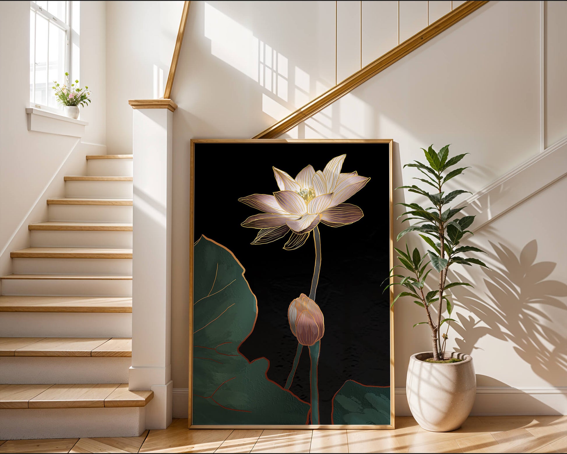 Flor de loto con acentos dorados sobre fondo oscuro.