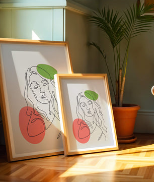 Line Art Portrait auf grauem Hintergrund mit Farbakzenten 