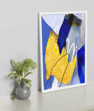 Pintura abstracta azul y amarilla con detalles dorados