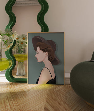 Elegant Woman in Profile with Stylish Hat - Mi tienda