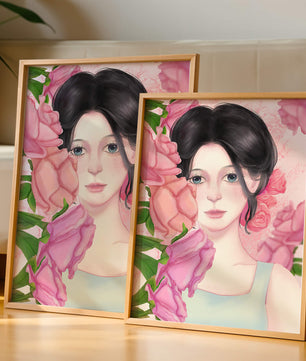 Illustration d'une femme entourée de roses roses