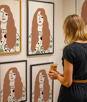 Minimalist Portrait of a Woman with Long Hair and Abstract Design Elements - Mi tienda