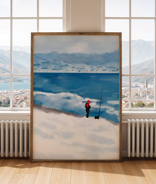 Winterlandschaft mit Person in roter Jacke am Meer