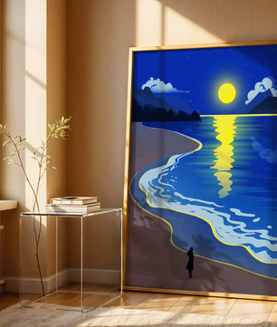 Plage au clair de lune avec montagnes et reflets sous le ciel nocturne