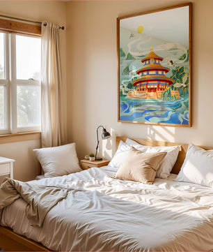 Alter chinesischer Pavillon am Wasser mit Kranichen und Bergen