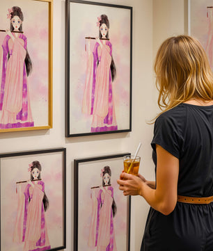 Illustration élégante à l’aquarelle d’une femme traditionnelle en tenue rose