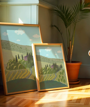 Paysage charmant de campagne toscane avec collines ondulées et cyprès