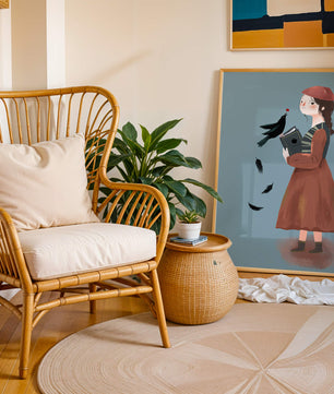 chica en atuendo vintage con pájaro y libro sobre fondo azul