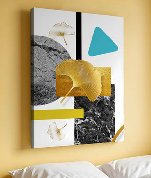 Composición Abstracta Geométrica con Hojas de Ginkgo Doradas