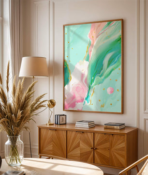 Obra de arte abstracta en pasteles y dorado con patrones fluidos