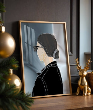 Modern woman with sunglasses and gold hoop earrings