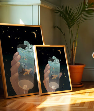 Escena abstracta del cielo nocturno con una mano sosteniendo un vaso de agua agitada.