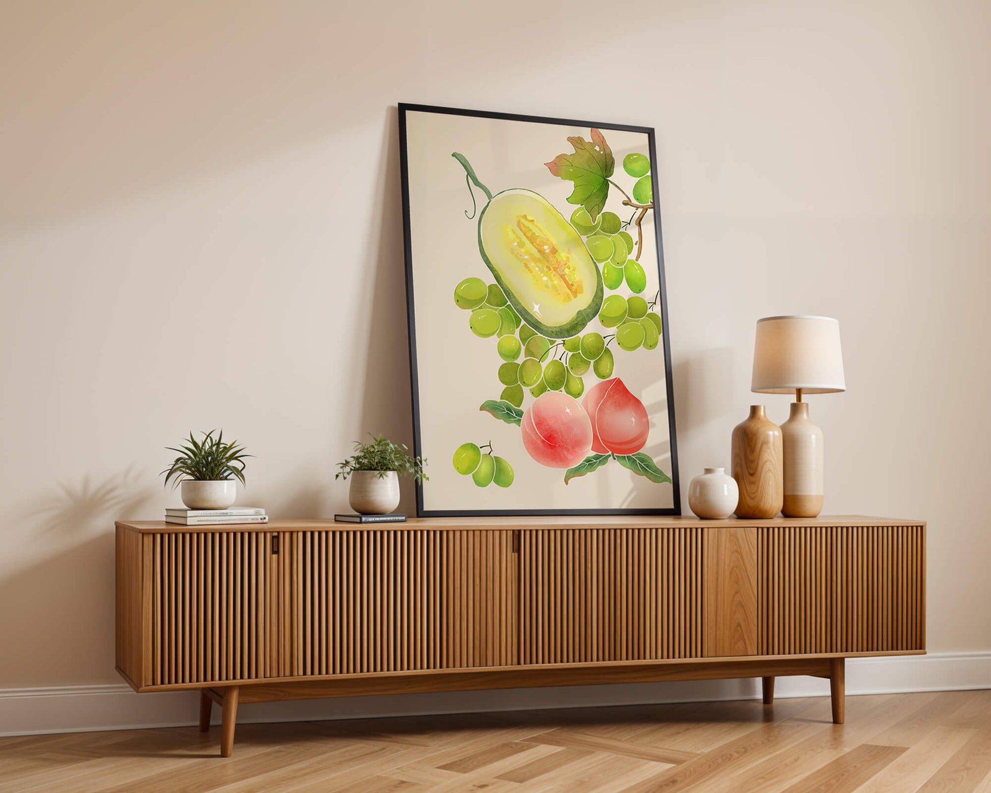 Ilustración de frutas vibrantes que incluye uvas, melón y duraznos
