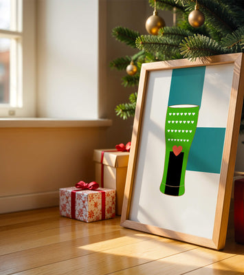 Green vase with heart pattern and minimalistic design